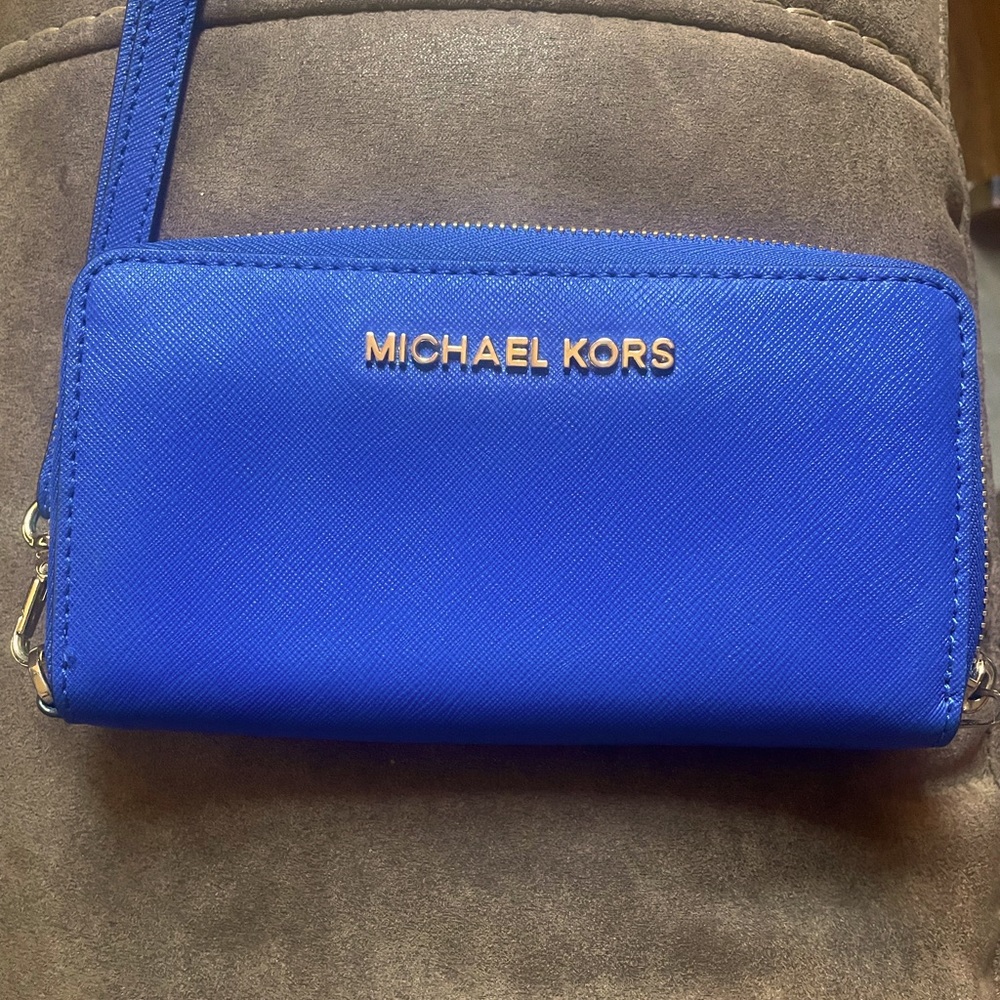 Michael Kors electric blue zip around wallet (small)